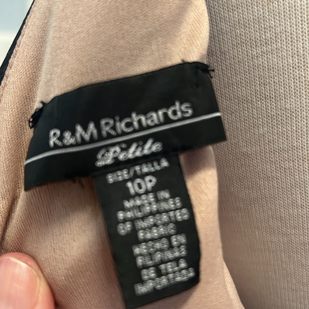 R & M Richards sequined Lace/Taffeta Mermaid Gown - Picture 6 of 7